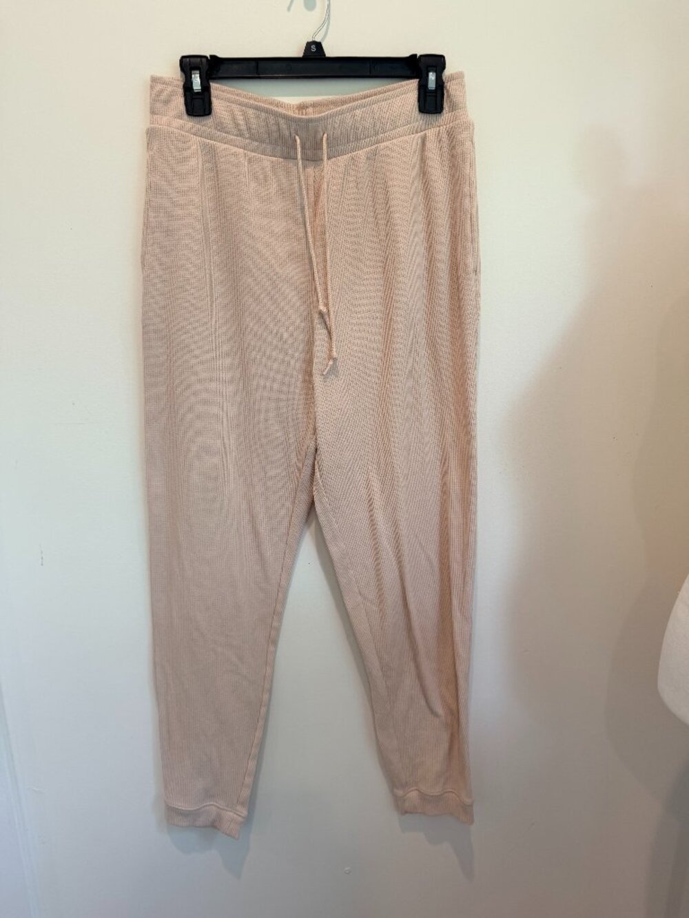 Victorias Secret Pink Brand Cream Colored Waffle Knit Lounge Pants in Size M
